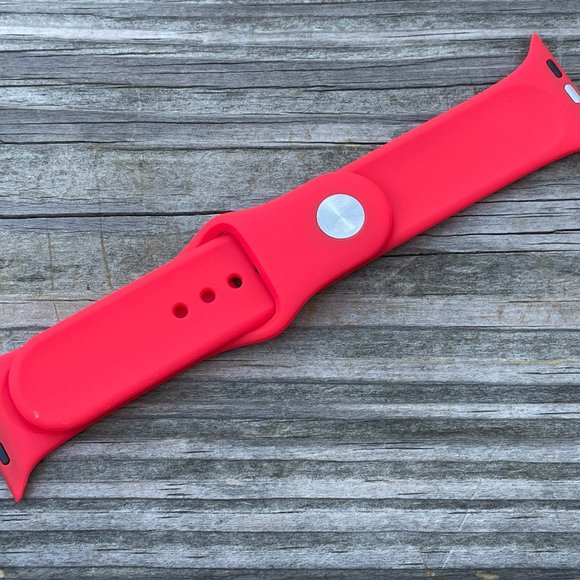 iWatch Replacement Band Red Rubber Sport Strap Size 42/44mm  Unbranded - Picture 4 of 8